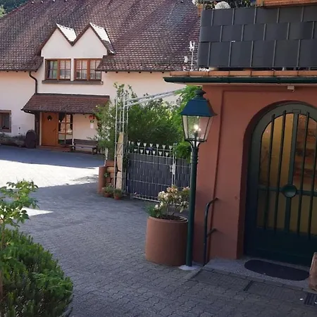 Pension - Gästehaus Zum Pfälzerwald-2
